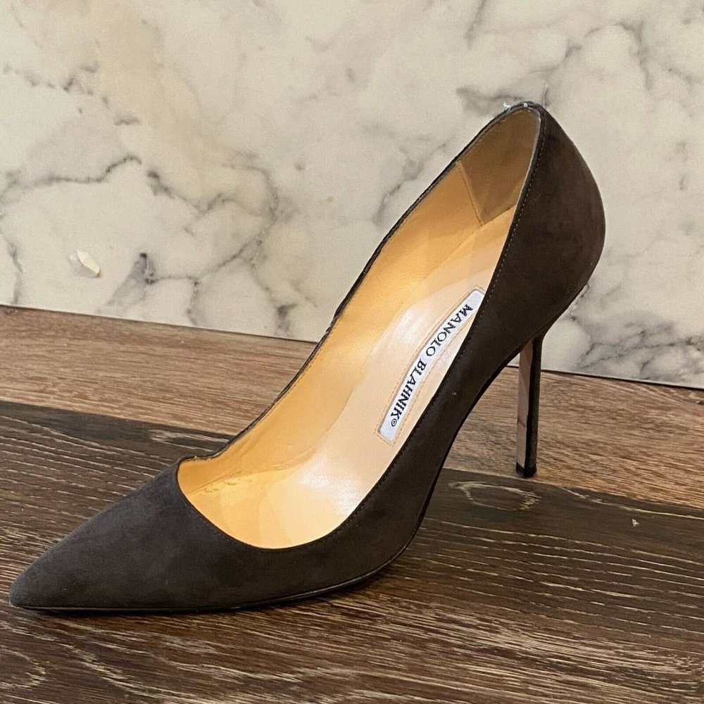 MANOLO BLAHNIK Charcoal Grey Suede 105mm BB Point-Toe Pumps - US 36